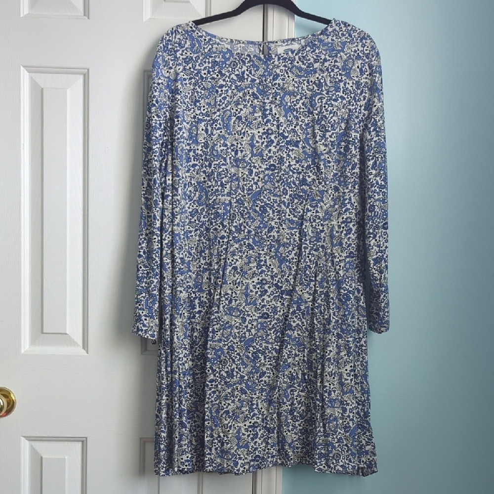 Old Navy Blue and White Floral Long-Sleeve A-Line Dress